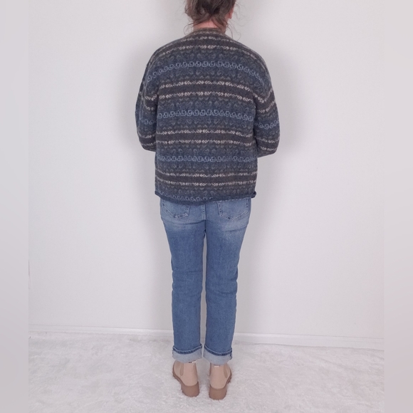 Wool Nordic Fair Isle Cardigan - Picture 13 of 13